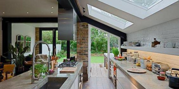 The Benefits of Adding a Skylight to Your Home